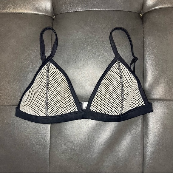 TRIANGL bikini top - Picture 1 of 4